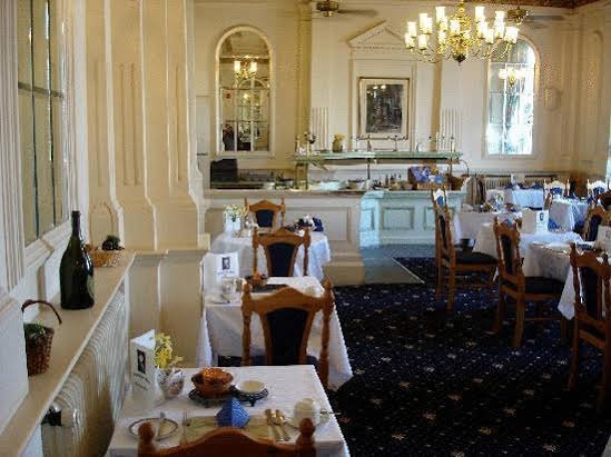 Фото Keppel's Head Hotel