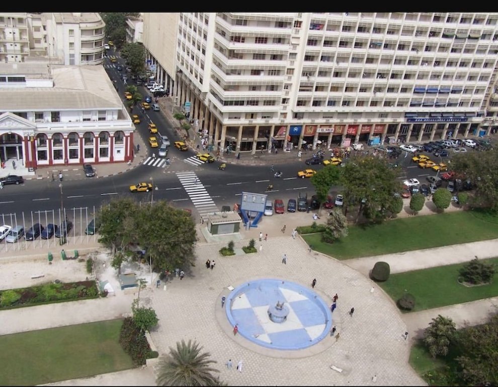 Фото отеля 1