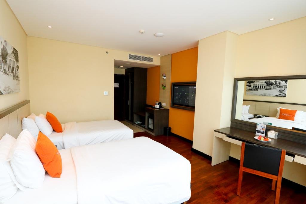 Фото The 1o1 Malang Oj