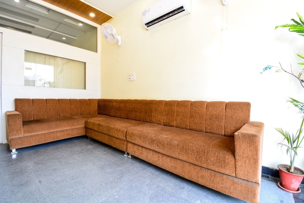 Фото Oyo 22204 Mark Inn