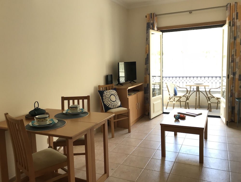 Фото Al-Buhera Blue Apartment