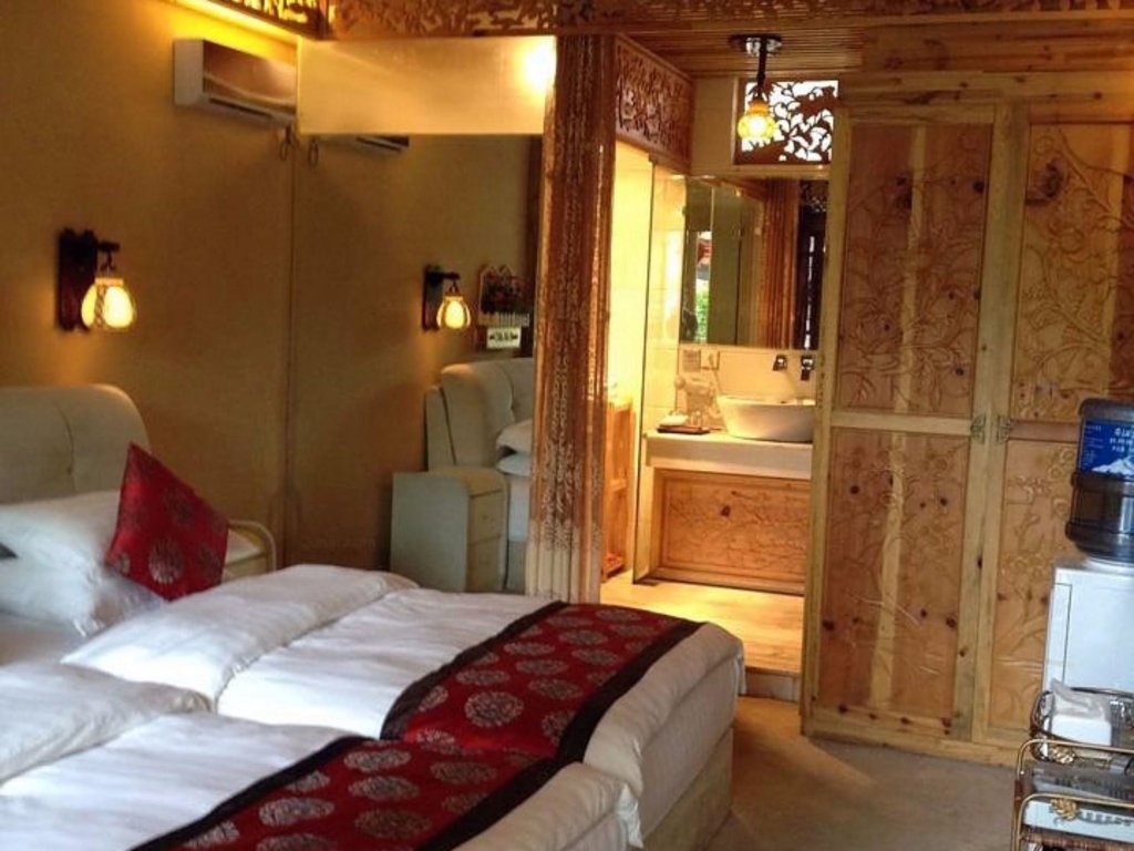 Фото Fawenyuan Boutique Inn