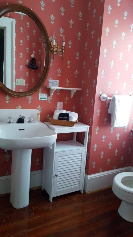 Фото Barksdale House Inn