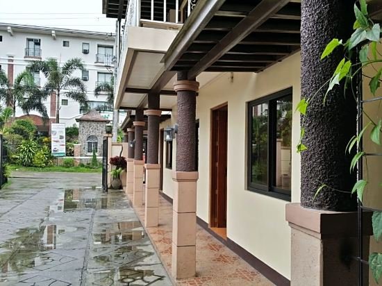 Фото Oyo 741 Sierra Travellers Inns