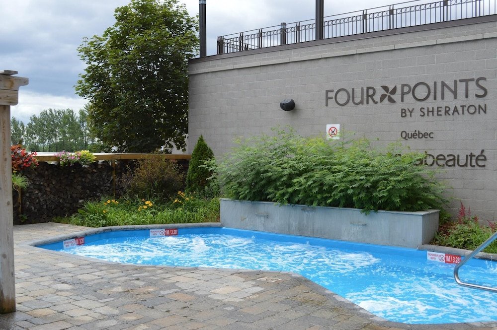 Фото DoubleTree by Hilton Quebec Resort