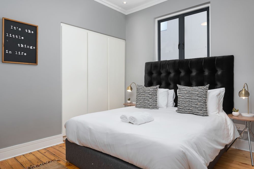 Фото Warwick Mansions 8