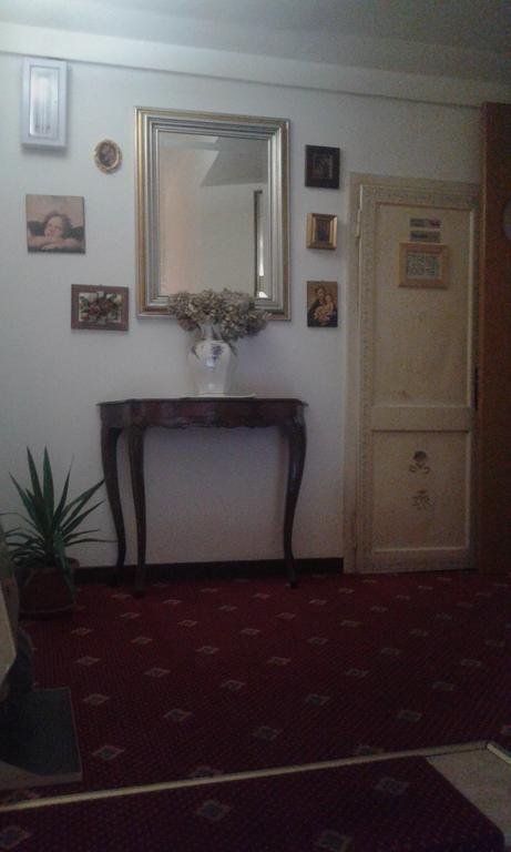 Фото Albergo Ristorante Leon d'Oro