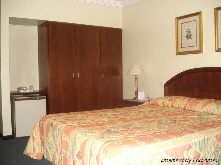 Фото Hotel Deville Express Cascavel