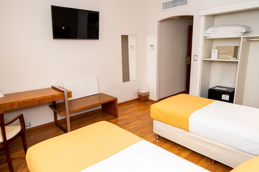 Фото Hotel Bristol
