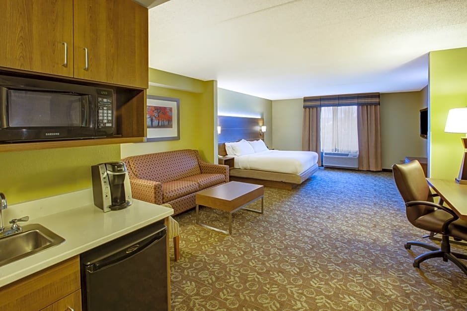 Фото Holiday Inn Express And Suites Fort Wayne