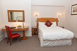 Great Northern Hotel, Sure Hotel Collection by Best Western (Station Approach), hotel