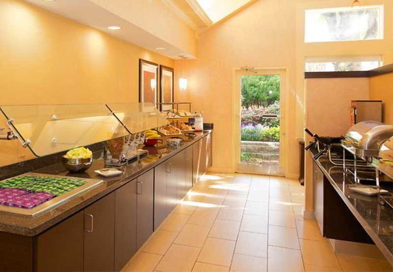 Фото Residence Inn by Marriott Buckhead Lenox Park