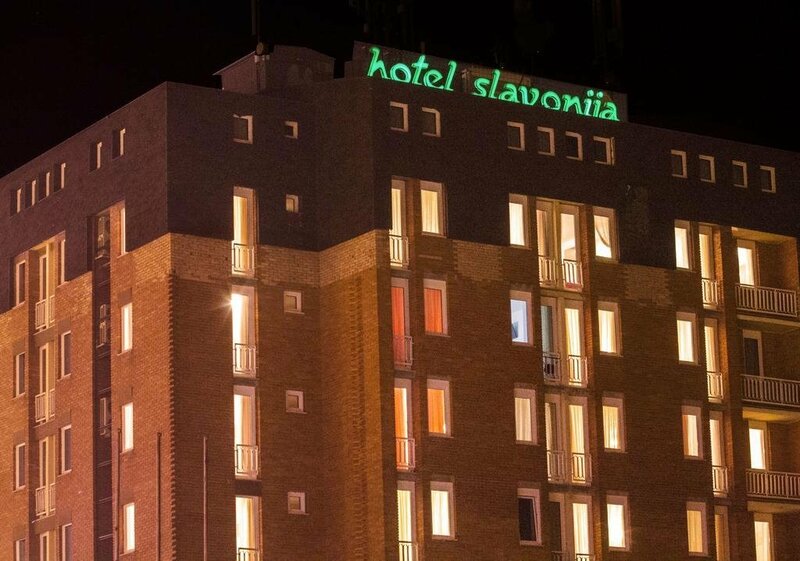 Гостиница Hotel Slavonija в Винковцах