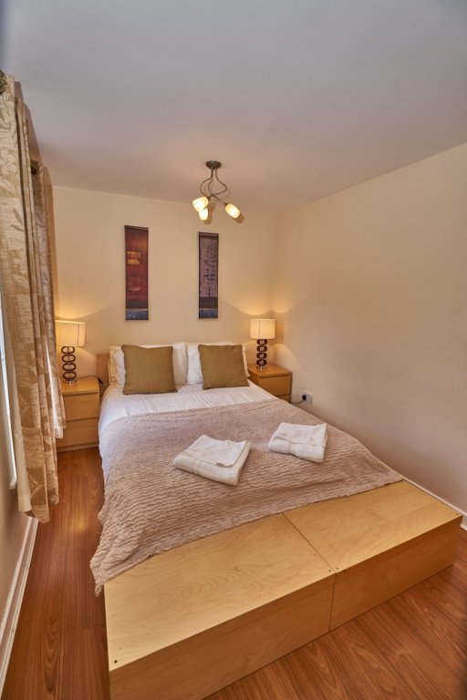 Фото Edinburgh Pearl Apartments - Dalry Gait