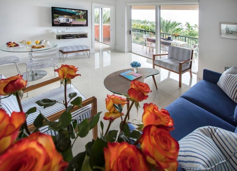 Фото The Mutiny Hotel