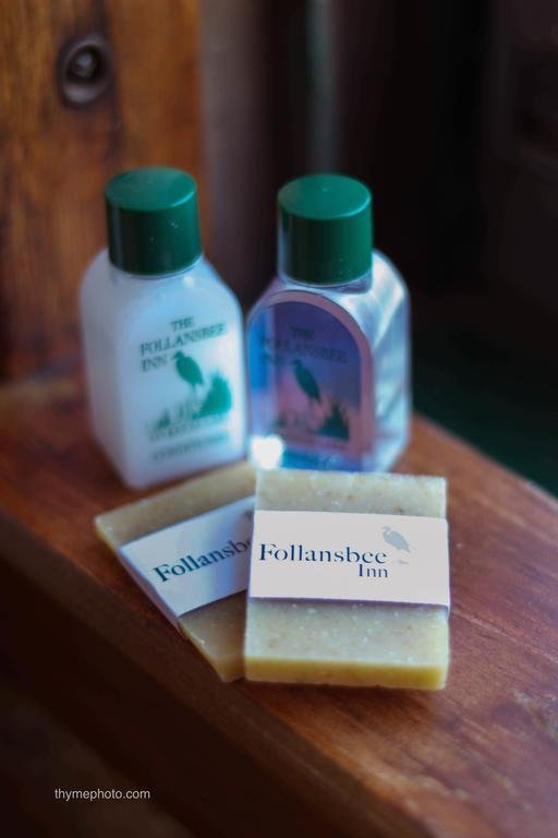Фото Follansbee Inn