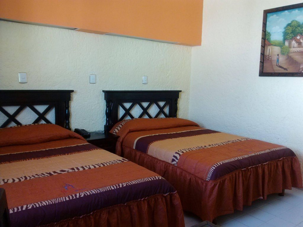 Фото Hotel Hacienda de Castilla