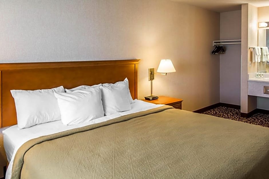 Фото Quality Inn Kennewick