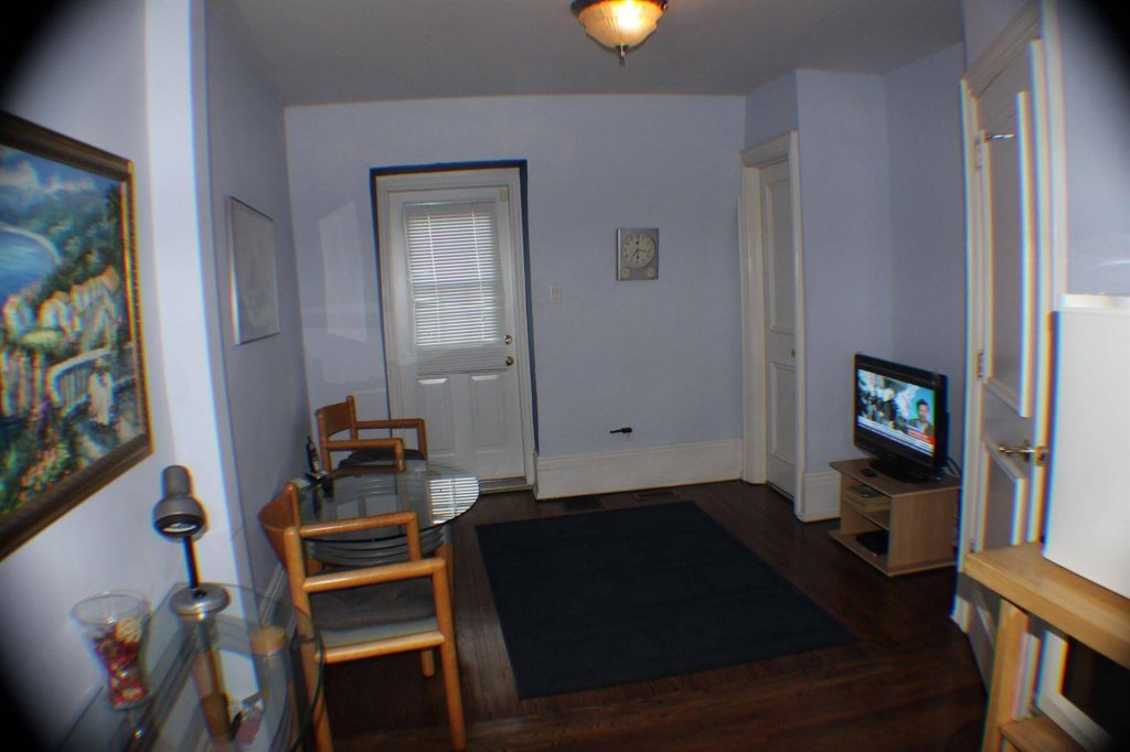 Фото Comfy Guest House