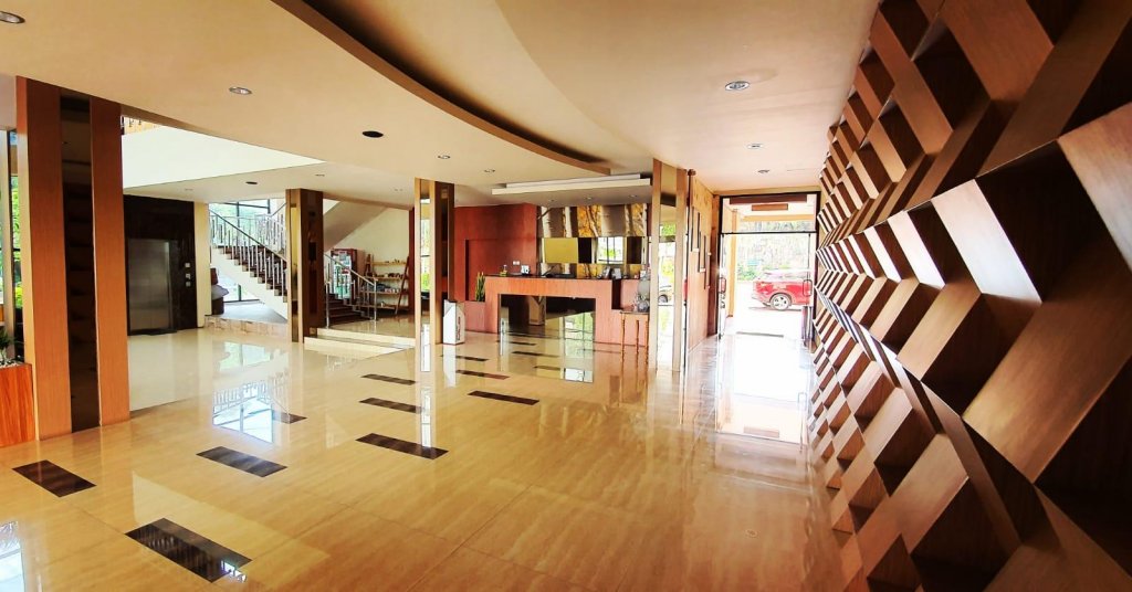 Фото Kartika Abadi Hotel