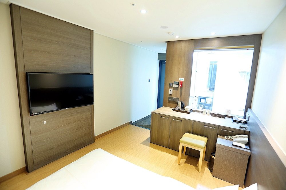 Фото Grandmillions Hotel