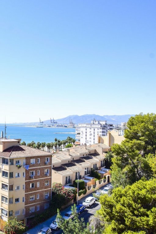 Гостиница Letmalaga Bay Views в Малаге