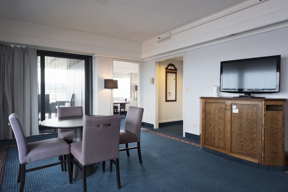 Фото Dronningen Hotel