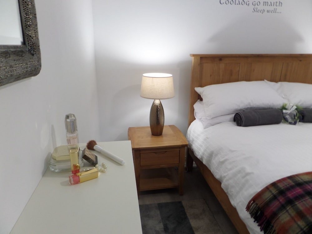 Фото Antrim Coast Apartment A