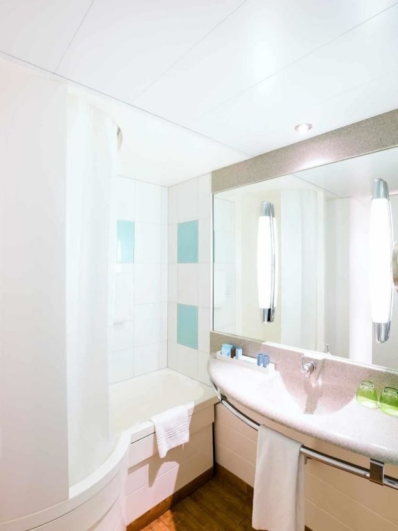 Фото Novotel Cologne City