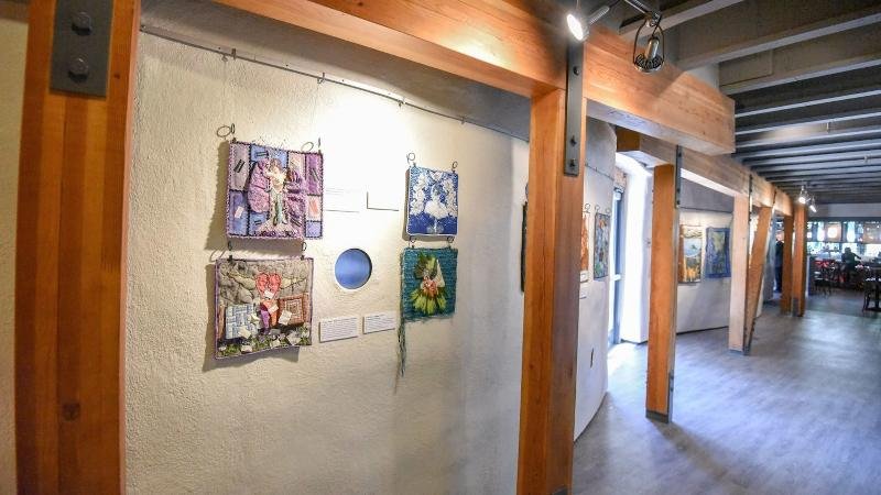 Фото Sheraton Redding Hotel at the Sundial Bridge