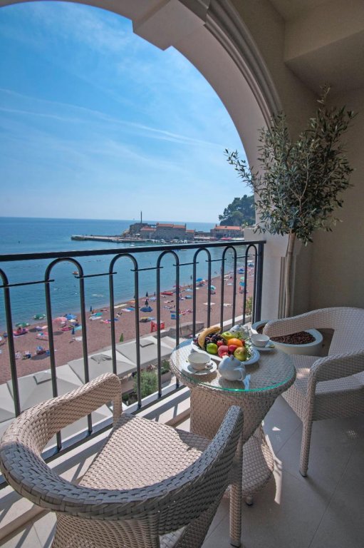 Фото Hotel Petrovac
