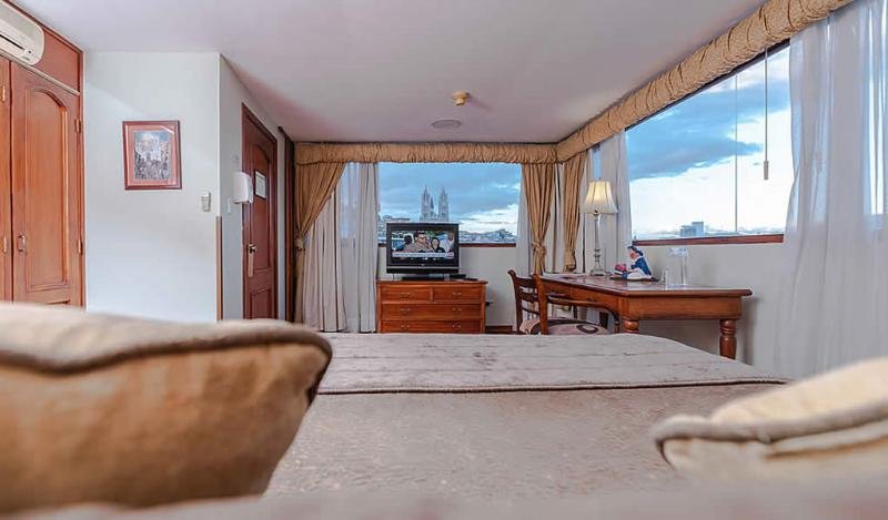 Фото Hotel Patio Andaluz