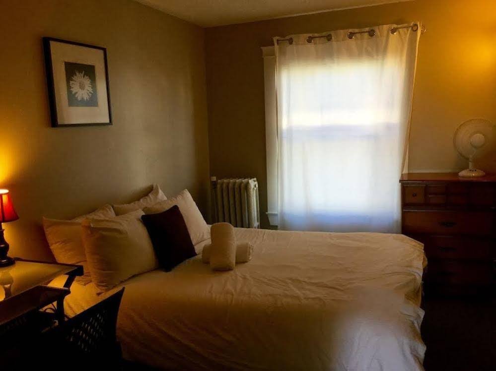 Фото Painted Turtle Guesthouse