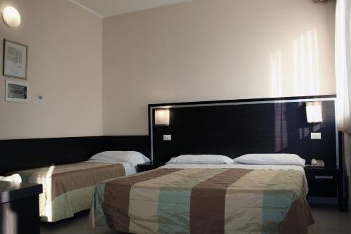 Фото Hotel la Rosta