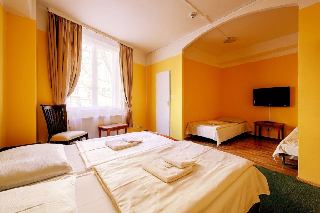 Фото Hotel Otakar