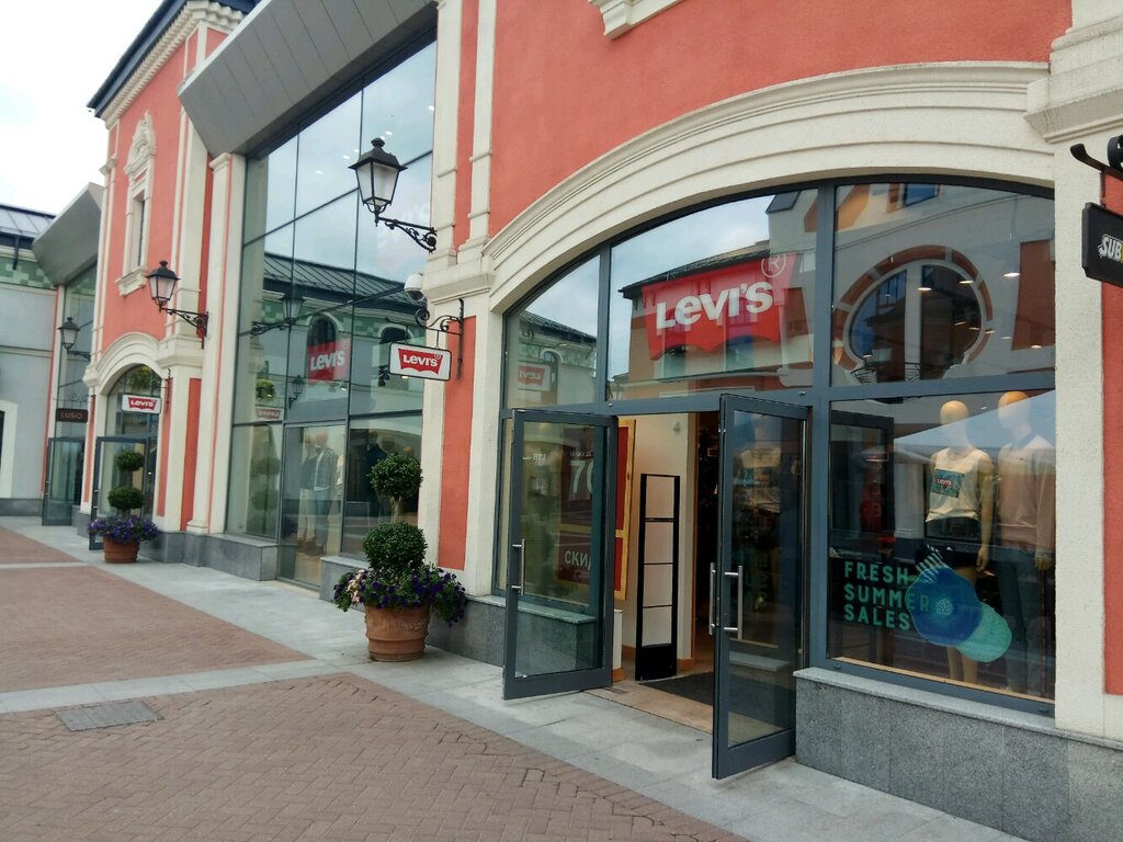 Магазин джинсовой одежды Levi's, Котельники, фото