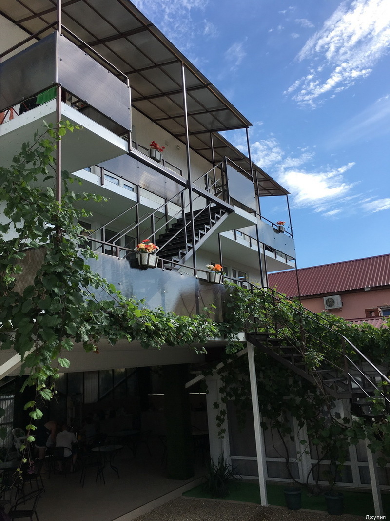 Фото отеля 4