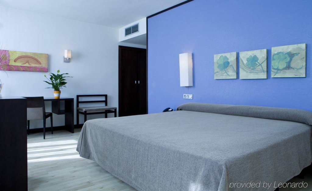 Фото Emperatriz III