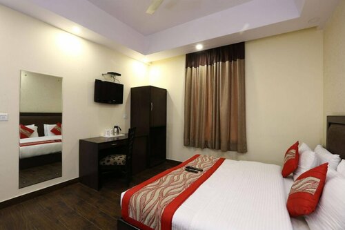 Гостиница Hotel Rupam Kingston Park в Дели