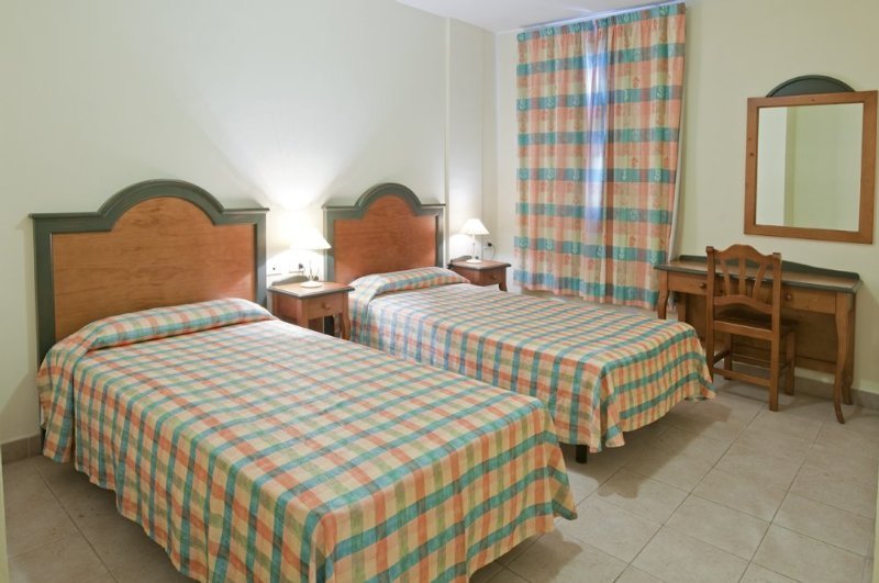 Фото Hotel Playa Calera