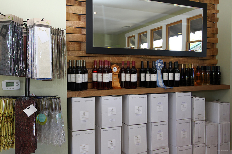 Фото Kelley & Young Wine Garden Inn