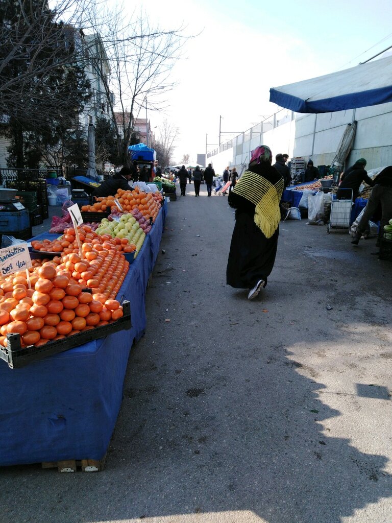Farmers' market Gazi Mahallesi Semt Bazaar, Ankara, photo