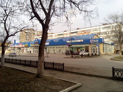 Автомобильдік орынтұрақ Автомобильная парковка, Пятигорск, фото