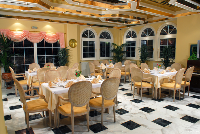 Фото Hotel Strass