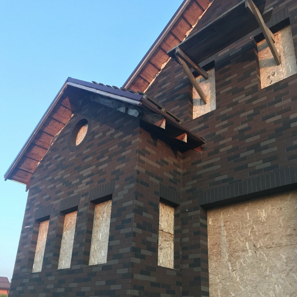 Гибкая клинкерная плитка fst с защитной пленкой на фасадной сетке