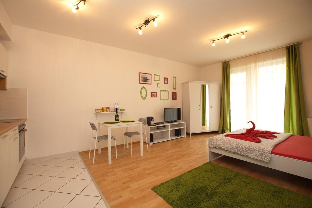 Фото Corvin Lux Aparthotel