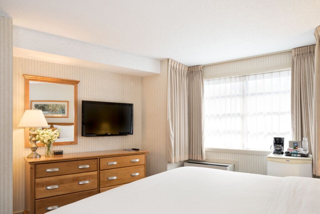 Фото The Listel Hotel Whistler