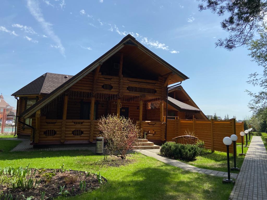 Фото отеля 2