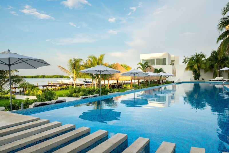 Гостиница Real Inn Cancun в Канкуне