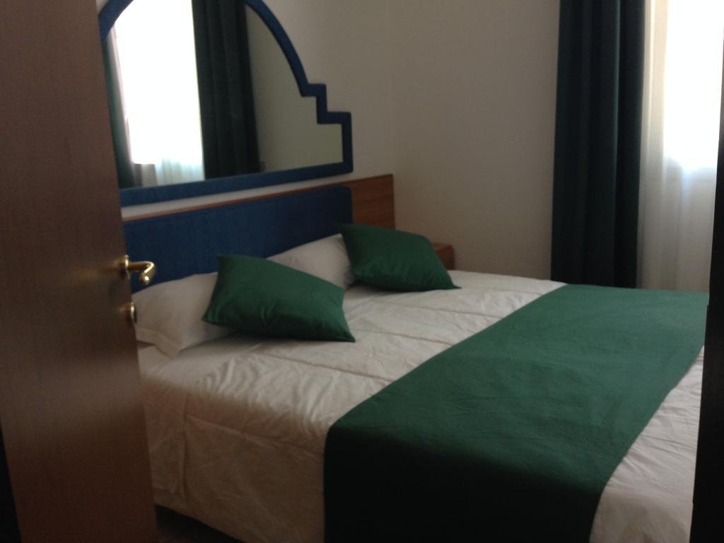 Фото Hotel Austria